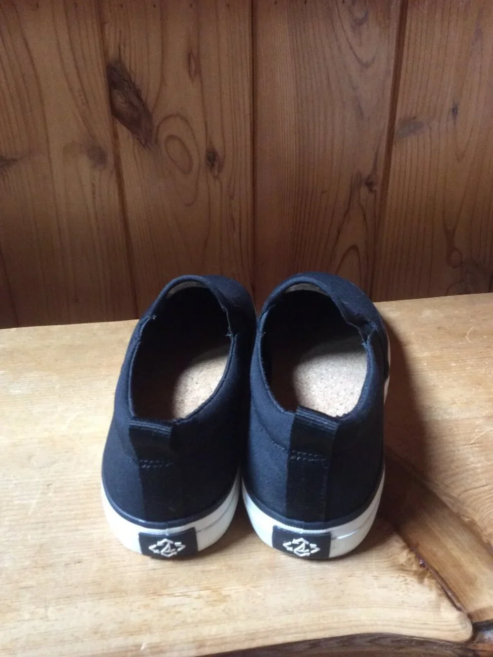 Sperry SeaCycled Crest Twin Gore Black EUC Canvas Classic Sneaker Shoes Size 9 - Picture 4 of 7